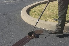 V-squeegee crack filling